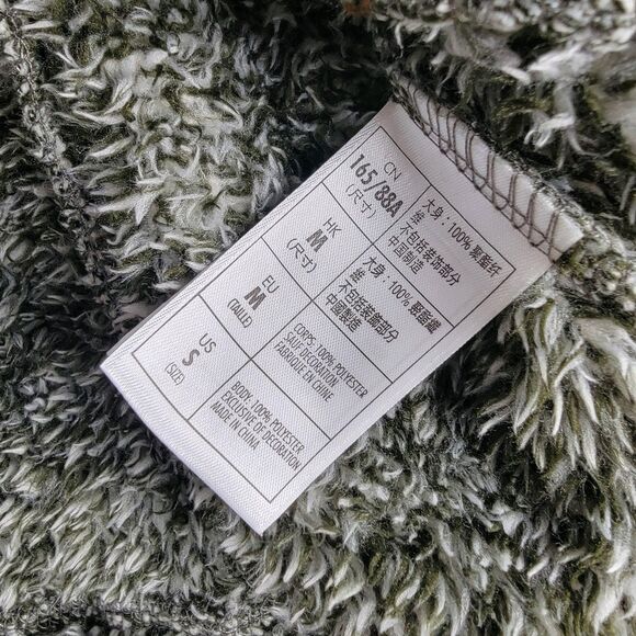 Disney Disneyland Fuzzy Fleece Jacket Womens Sz S Gray Embroidered Logo Full Zip - Picture 8 of 10